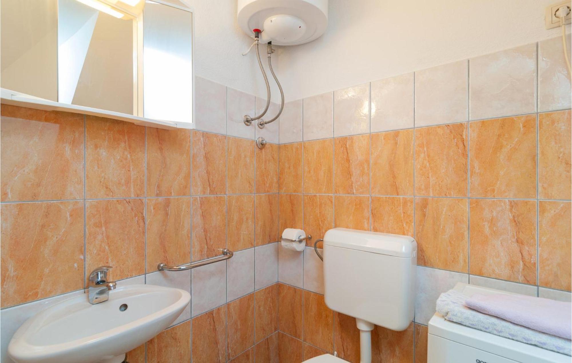 Two-Bedroom Apartment Lokva Rogoznica With Sea View 02 Екстер'єр фото